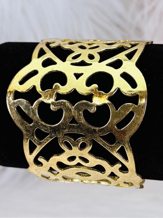 Vintage Goldtone Filigree Wide Band Cuff Bracelet main image 9